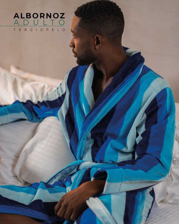 TUTEXTILHOGAR Albornoz de Terciopelo para Hombre con Capucha – Estampado de Rayas, Elegante y Cálido Serie Harry (100% Algodón) - Fabricado en Portugal